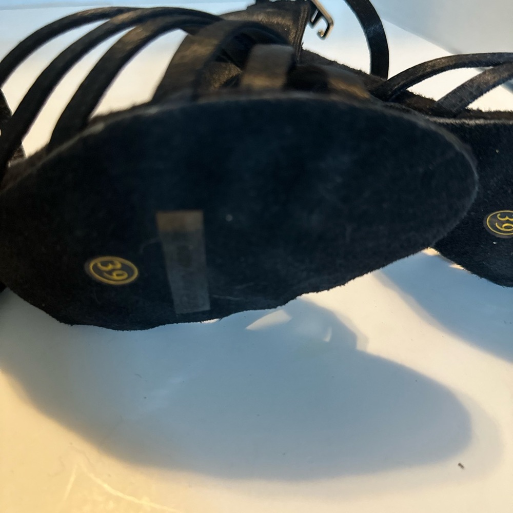 Ballroom dancing shoes